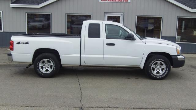 2005 DODGE DAKOTA for sale
