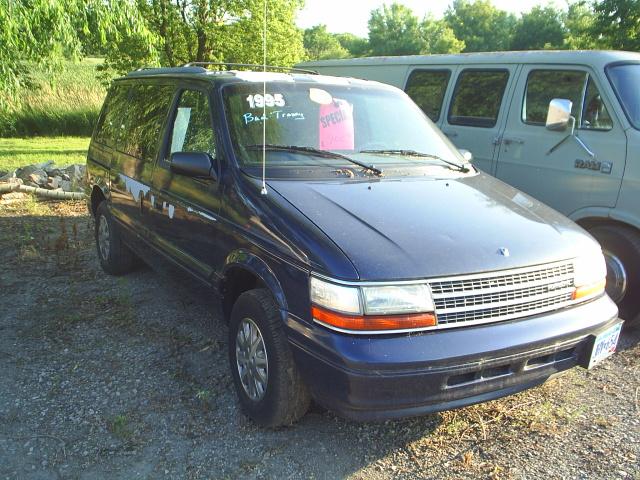 1995 Plymouth Voyager for sale