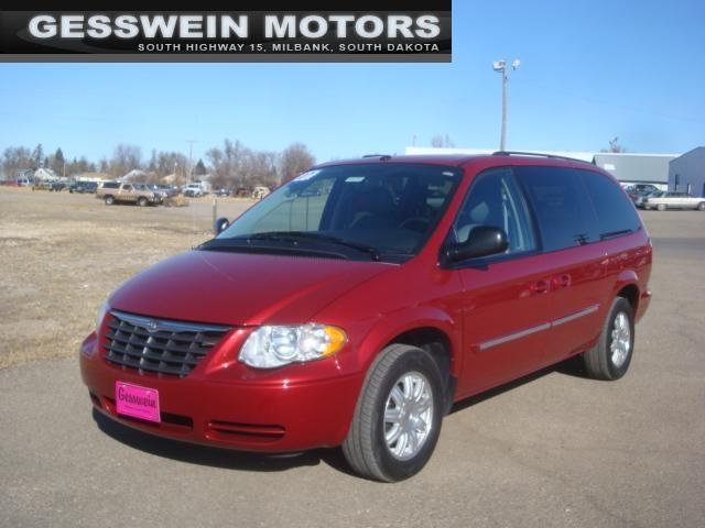2007 Chrysler Town & Country for sale