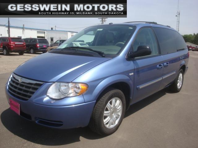 2007 Chrysler Town & Country for sale