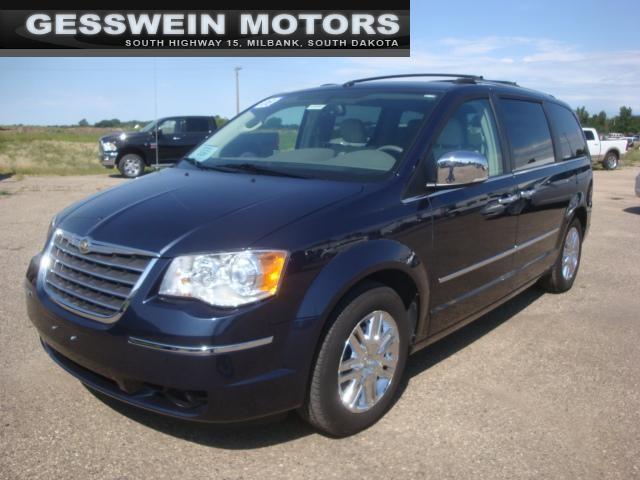 2008 Chrysler Town & Country for sale