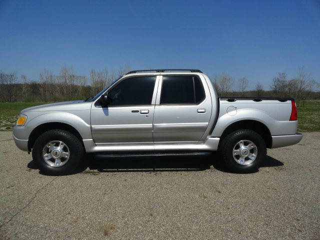 2004 Ford Explorer Sport Trac