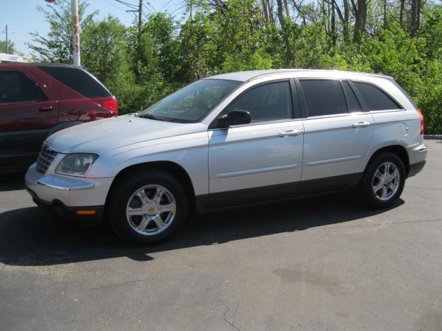 2004 Chrysler Pacifica for sale