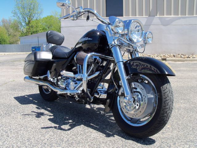 2005 Harley Davidson FLHRS Road King Custom for sale