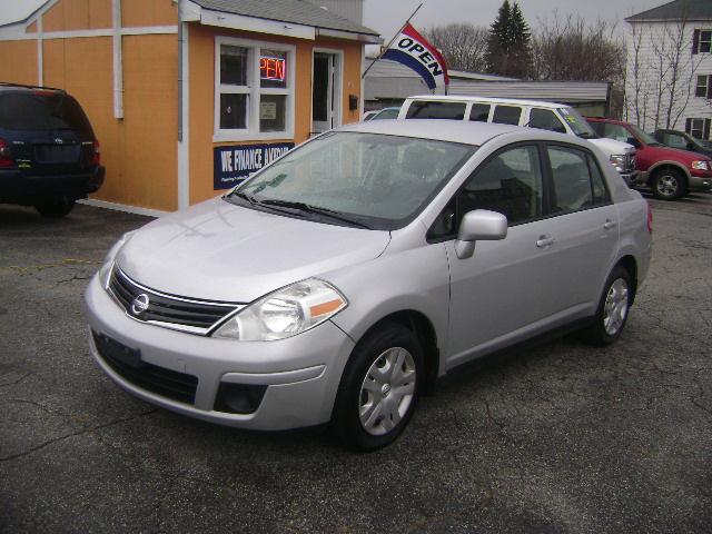 2010 Nissan Versa for sale