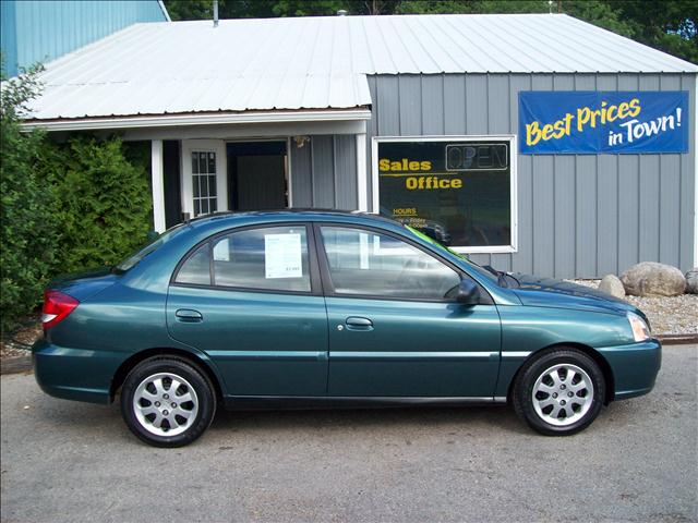 2004 Kia Rio for sale