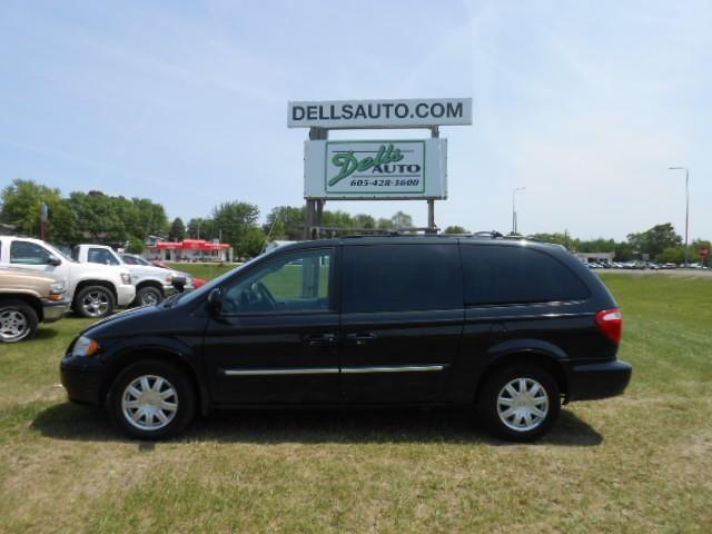 2007 Chrysler Town & Country for sale