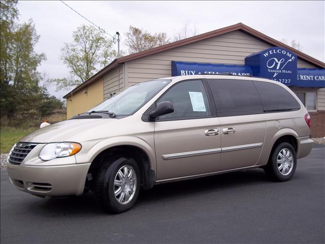 2007 Chrysler Town and Country