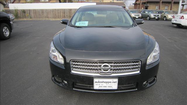 2010 Nissan Maxima