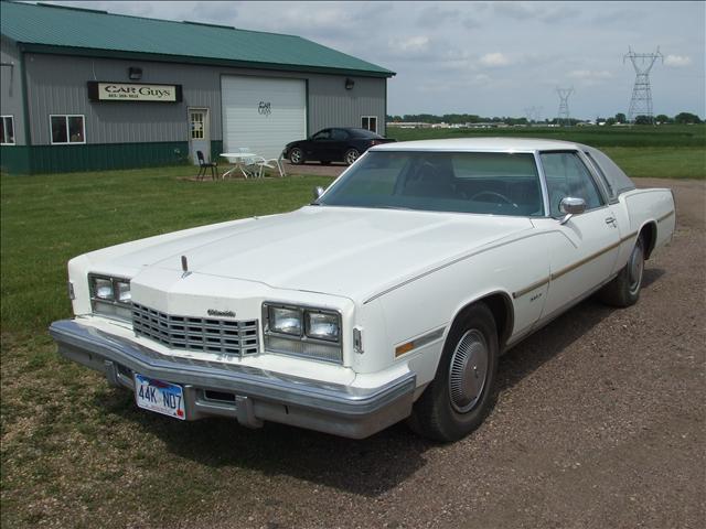 1977 Oldsmobile Tornado