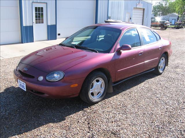 1996 Ford Taurus for sale