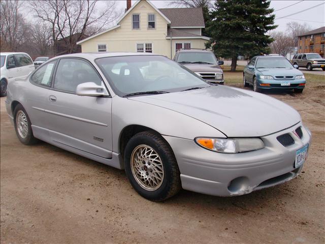 2000 Pontiac Grand Prix for sale