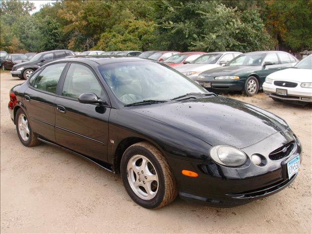 1999 Ford Taurus