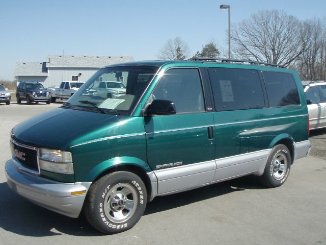 1999 GMC Safari for sale