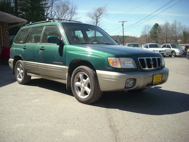 2001 Subaru Forester for sale