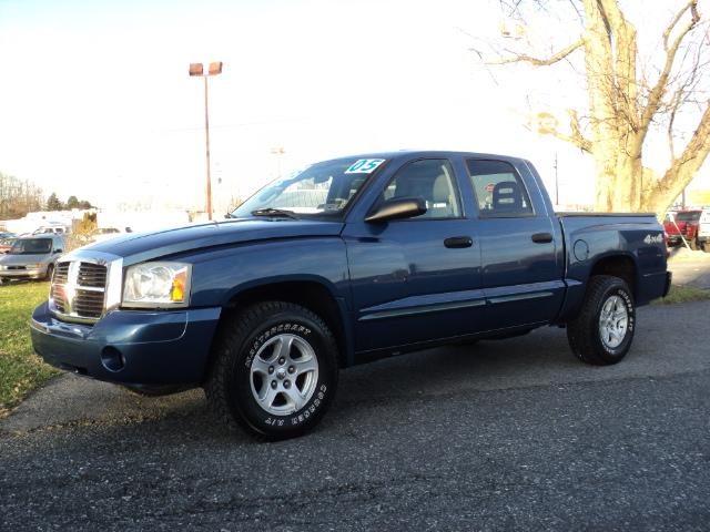 2005 Dodge Dakota for sale