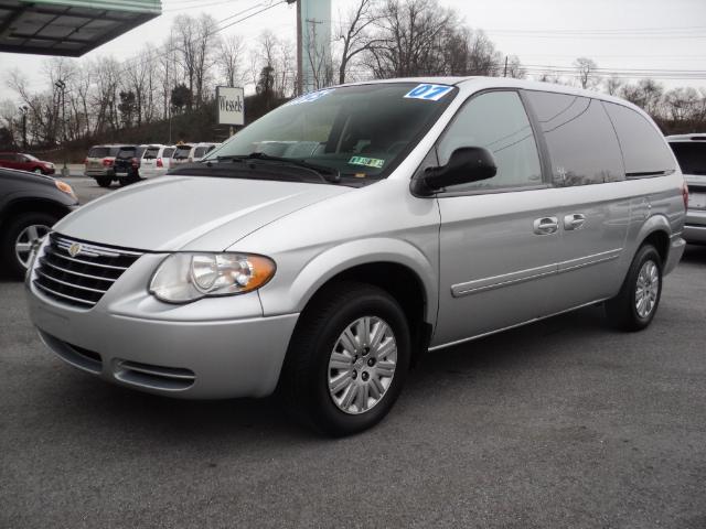 2007 Chrysler Town & Country for sale