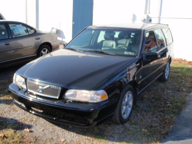 1999 Volvo V70 for sale