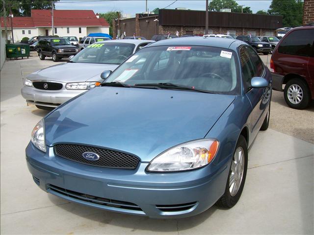 2005 Ford Taurus for sale