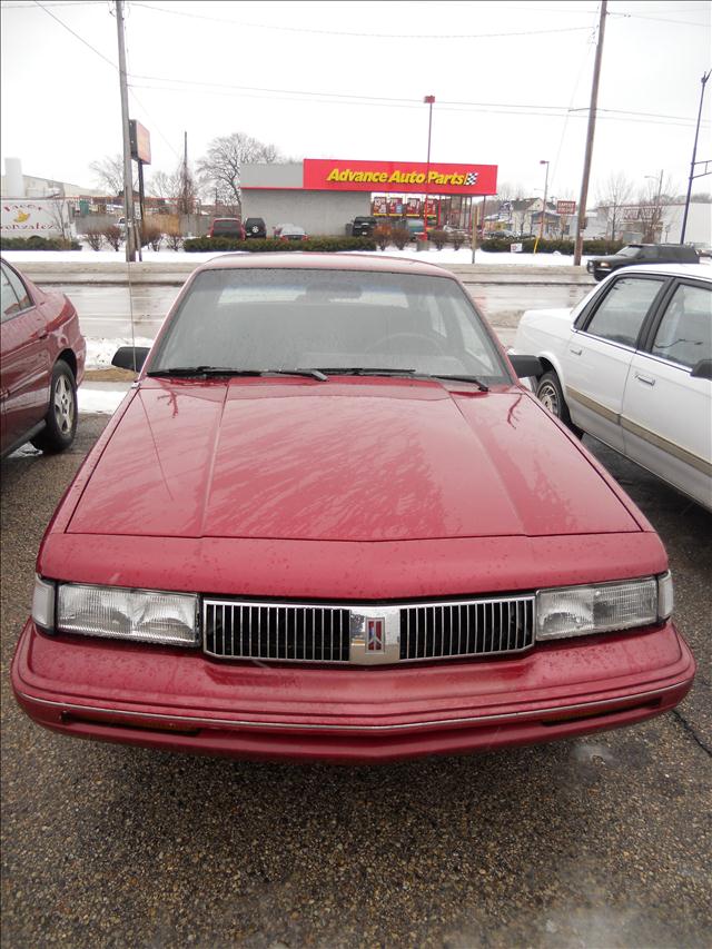 1996 Oldsmobile Cutlass Ciera for sale