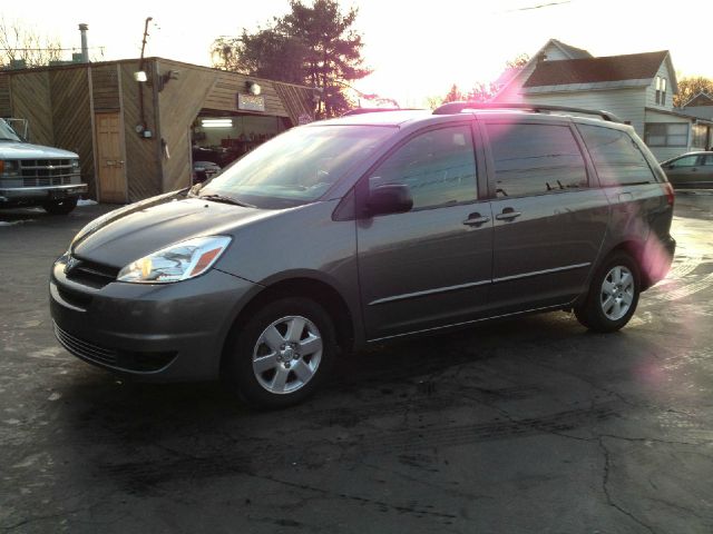 2005 Toyota Sienna