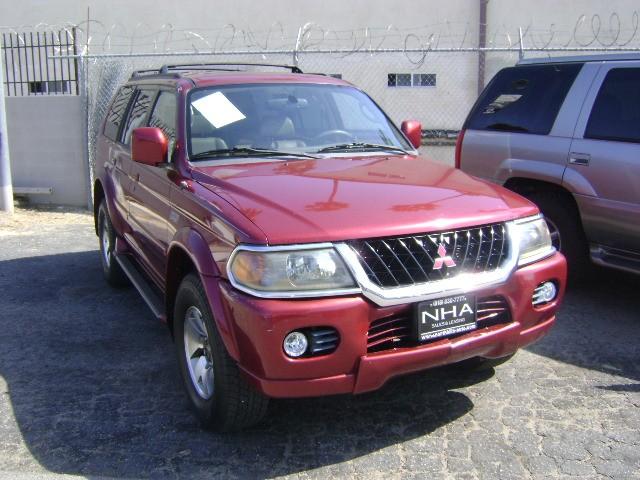 2000 Mitsubishi Montero Sport for sale