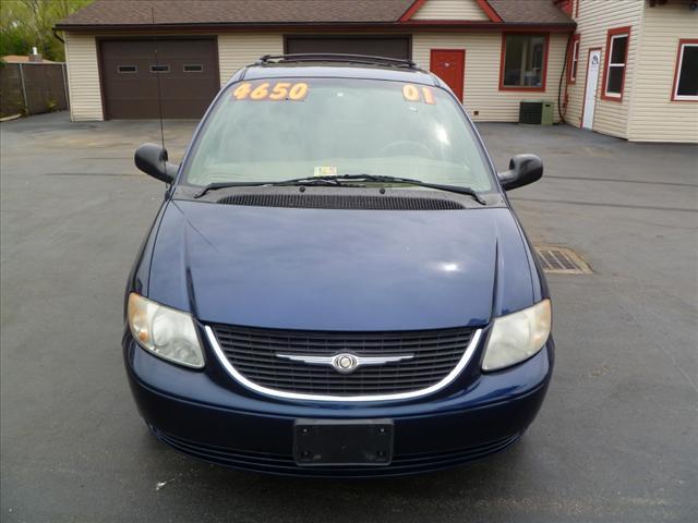 2001 Chrysler Town & Country for sale