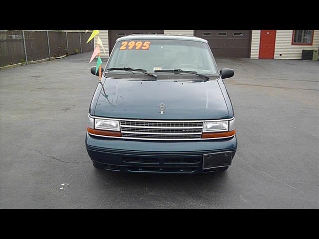 1995 Plymouth Voyager for sale