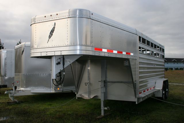 2011 Featherlite 8117-16 for sale