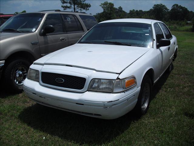 2001 Ford Crown Victoria for sale