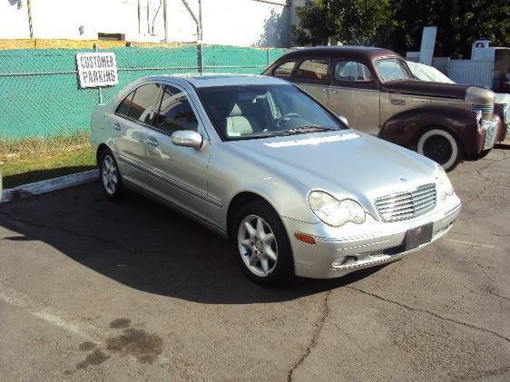 2003 MERCEDES-BENZ C-CLASS C320 brilliant silver metallic this is a nice small mercedes with all t