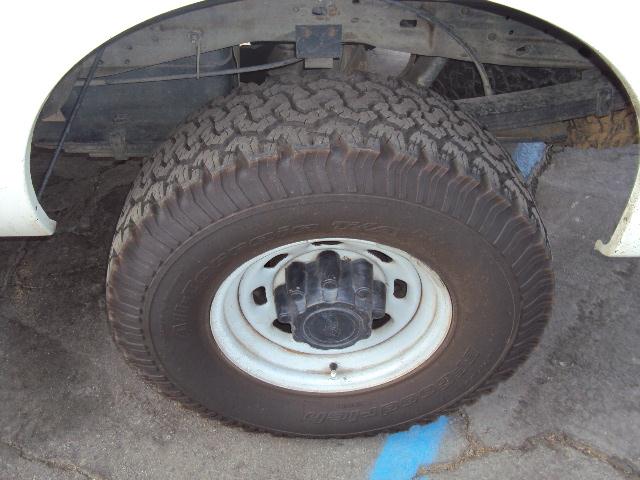 http://cimages4.carsforsale.com/385692/BC708BCB-71DF-4DB1-A182-C516387B008F_11.jpg?dt=092120121815