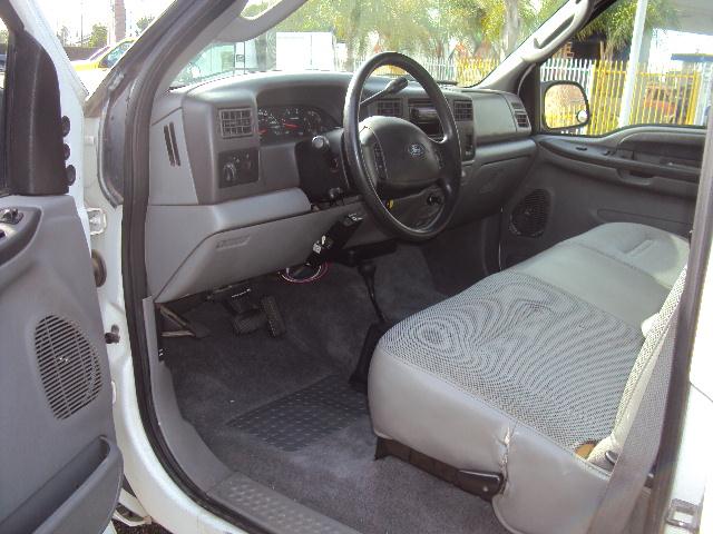 http://cimages4.carsforsale.com/385692/BC708BCB-71DF-4DB1-A182-C516387B008F_12.jpg?dt=092120121815