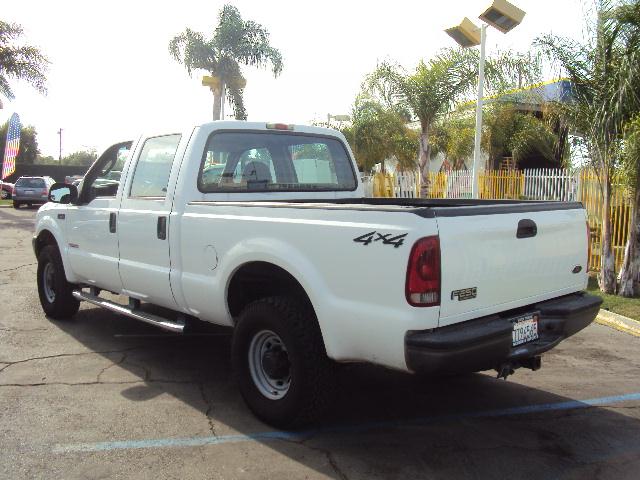 http://cimages4.carsforsale.com/385692/BC708BCB-71DF-4DB1-A182-C516387B008F_5.jpg?dt=092120121815