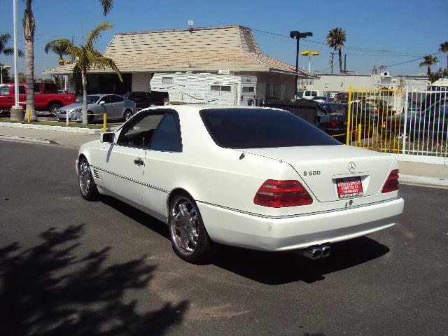 http://cimages4.carsforsale.com/385692/DEF51384-FFDA-4E8F-A58D-549B3847DFDA_5.jpg?dt=032120121425