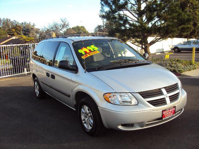 2005 DODGE GRAND CARAVAN SE, ...