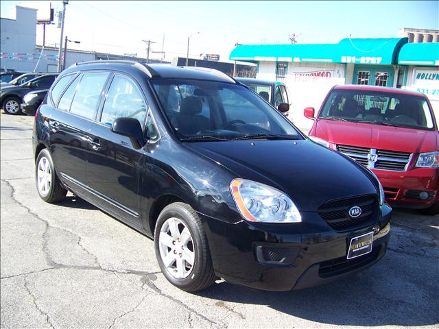2008 Kia Rondo