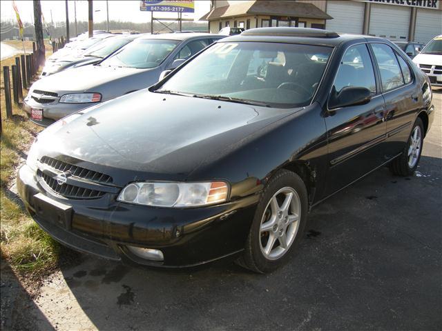 2000 Nissan Altima for sale