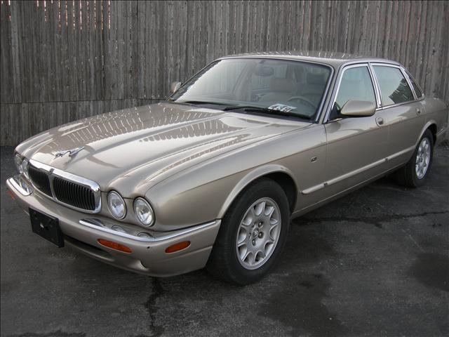 1998 Jaguar XJ8 for sale