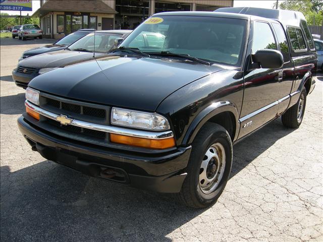 2000 Chevrolet S10 for sale