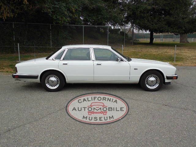 1990 Jaguar XJ
