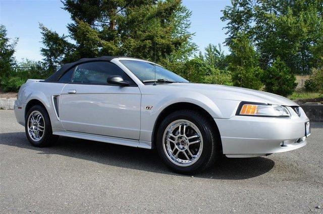 2000 Ford Mustang for sale