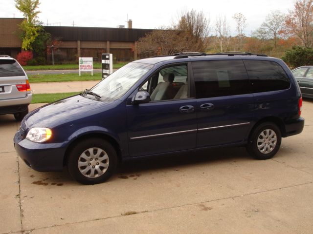 2005 Kia Sedona for sale
