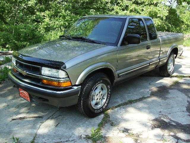2000 Chevrolet S10 for sale
