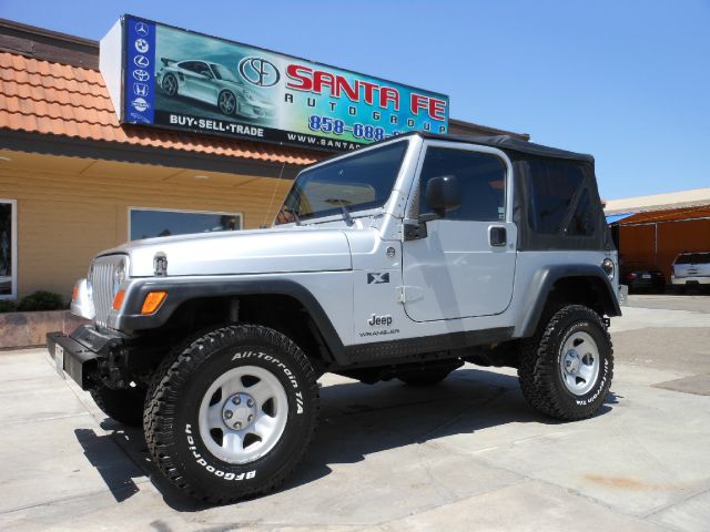 2005 JEEP WRANGLER X silver no defects  the engine is mechanically sound and can be driven anywhe