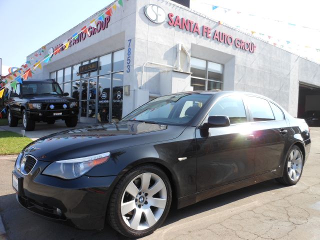 2007 BMW 5 SERIES 530I black there are no electrical problems with this vehicle    no defects  t