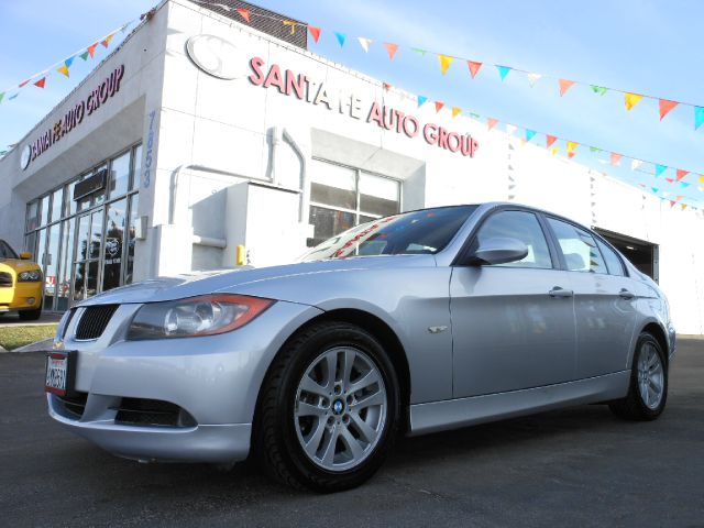 2006 BMW 3 SERIES 325I SEDAN silver all power equipment is functioning properly  there are no not