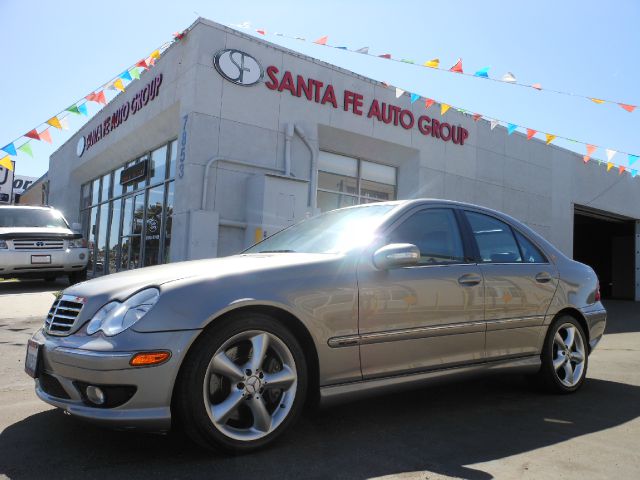 2007 MERCEDES-BENZ C-CLASS C230 SPORT SEDAN silver all power equipment is functioning properly  t