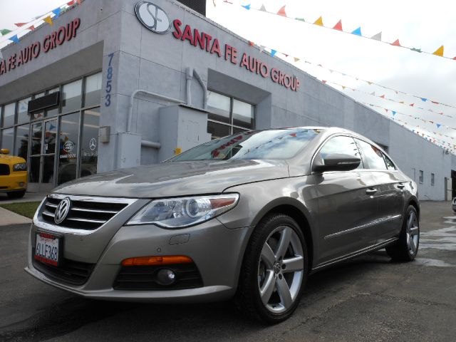 2009 VOLKSWAGEN CC VR6 4MOTION silver all power equipment is functioning properly  vehicle is def