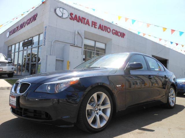 2006 BMW 5 SERIES 550I blue you wont find any electrical problems with this vehicle  there are no